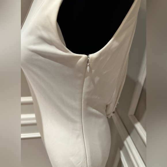 Badgley Mishcka Beaded Cowl Back Jersey White Gown - size 6. - Picture 10 of 12